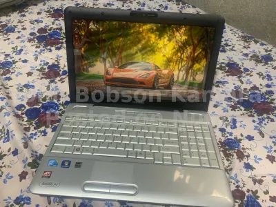 TOSHIBA Laptop or Computer for just 3000le