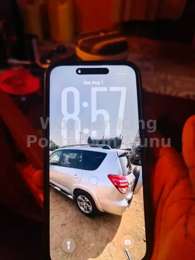iPhone 14 pro max. damage camera scratch