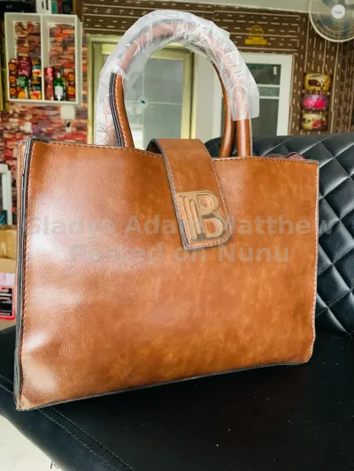 Ladies portable leather handbags strong and affordable
