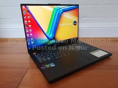 Asus Creator Laptop Q OLED. Core i7 13th Gen, 16GB Ram, 512GB SSD, Nvi