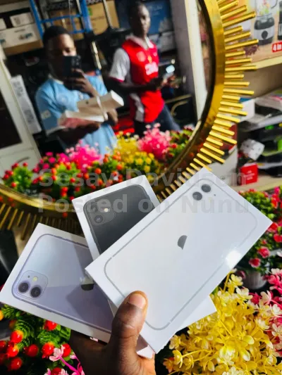 iPhone 11