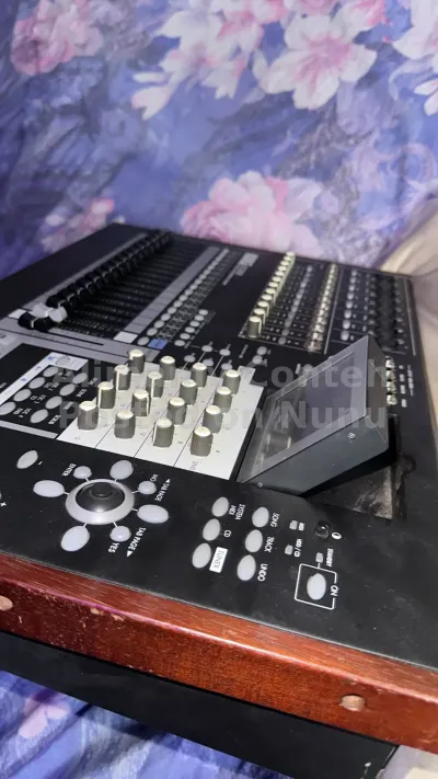 Studio digital mixer