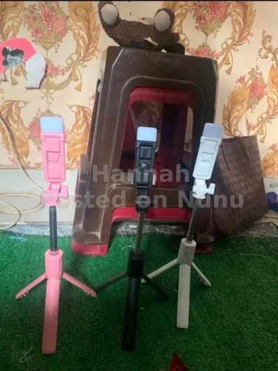 selfie stick