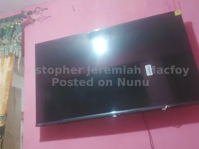 43 inches smart TV hisense