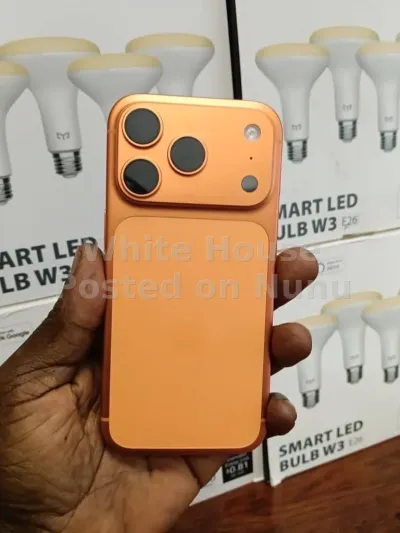 IPHONE 17 PRO 256gb.