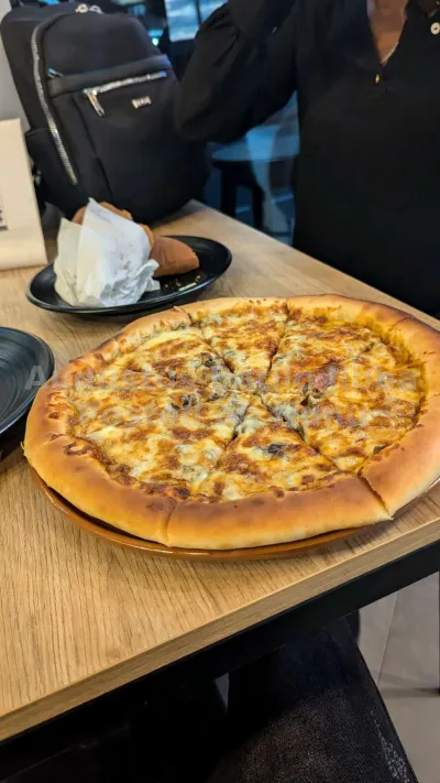 Meat Pizza