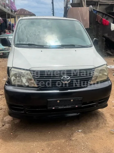 2008 Toyota Hiace