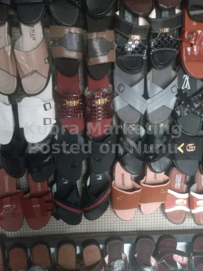 Classic Slippers with High-quality