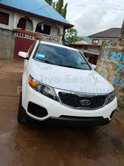 2011 KIA SORENTO clean foreign used