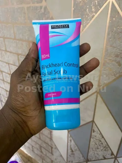 black head control facial scrub