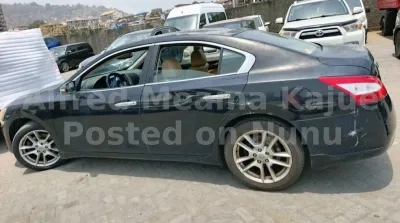 2009 Nissan Maxima