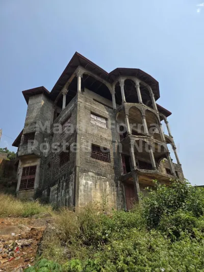 unfinished duplex house at regent road, lumley.